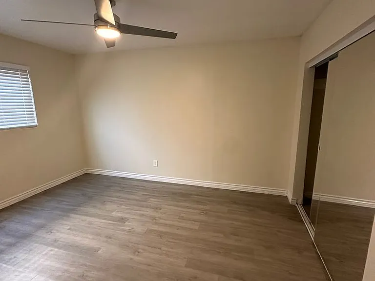 4533 Contour Blvd. — Photo 53
