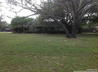 341 Eileen Dr, Pleasanton, TX 78064