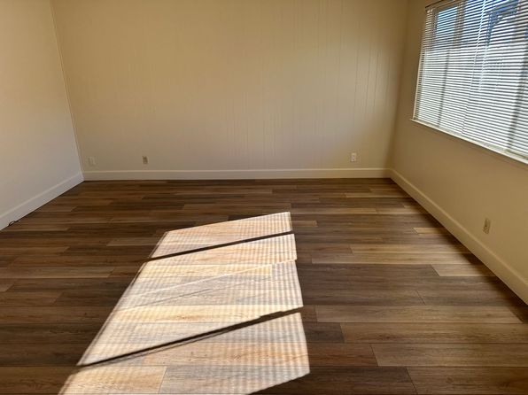 773 Hawthorne St APT 3