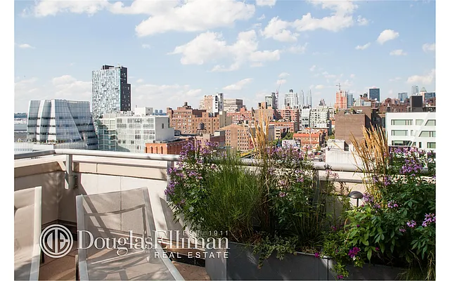 Sold by Douglas Elliman | media 25