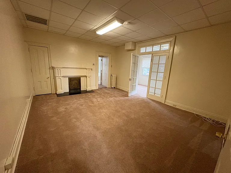 110 Langhorne Ln #3 — Photo 11