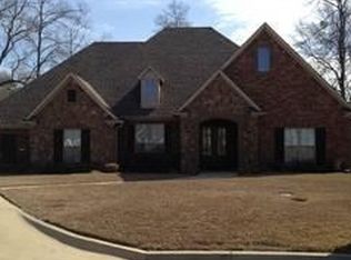 3906 Clarkway Pl, Longview, TX 75605