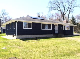 61 Elbow Hill Rd, Brookfield, CT 06804