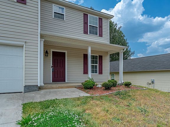 3rd image of 152 Evvalane Dr