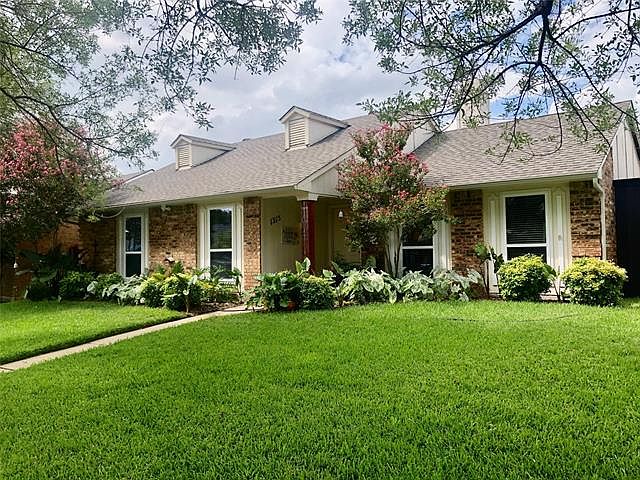 1st image of 1315 Creekwood Ct