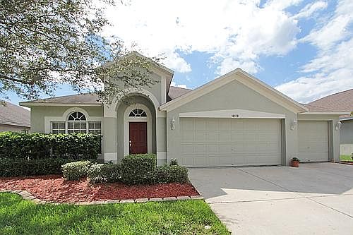 1st image of 18120 Palm Breeze Dr