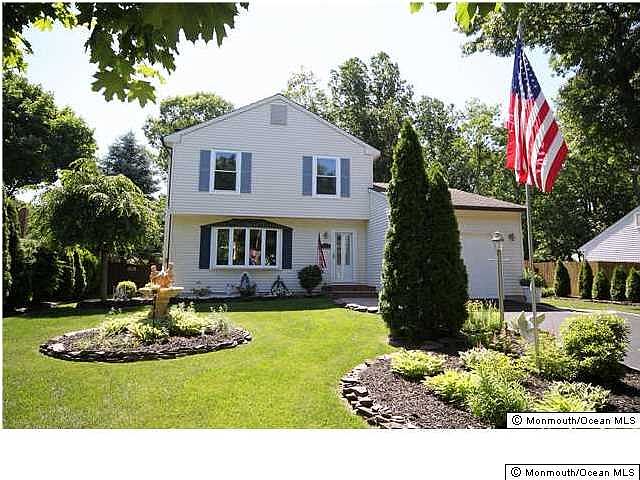 1st image of 548 Leawood Ave