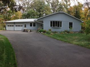 2 Croix Hill Rd, New Fairfield, CT 06812