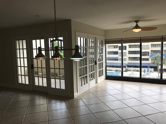 3rd image of 825 S Osprey Ave #1-306