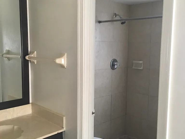 4243 Oak Terrace Dr #4243 — Photo 13