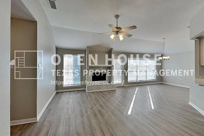 1106 Prospect Dr — Photo 5