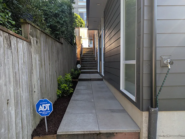 33 W Etruria St — Photo 4