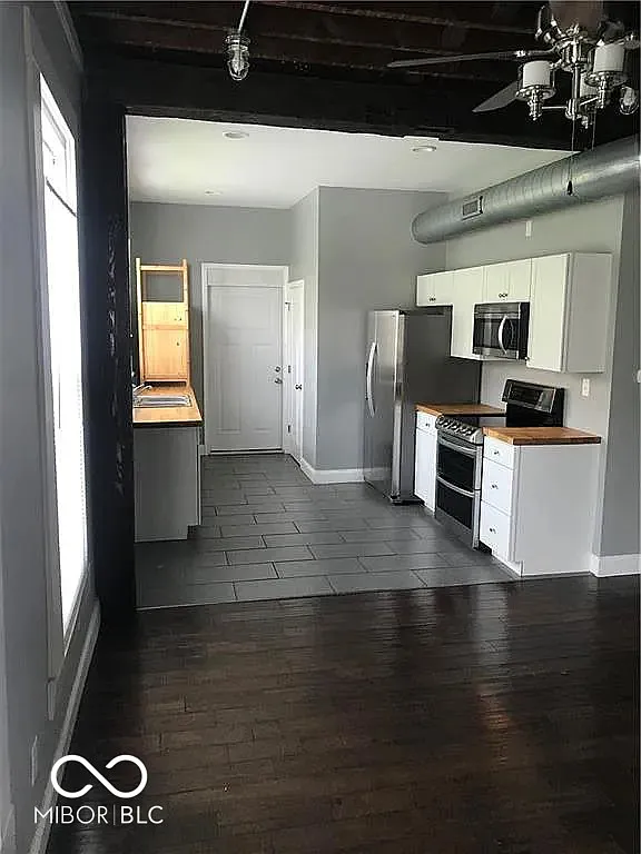3 bed, 1800 sqft, $2,000 — Photo 4