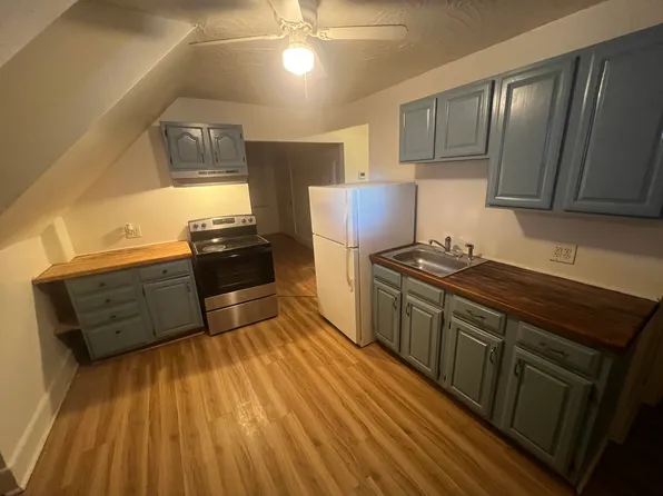 4 Davis St #1, Haverhill, MA 01832