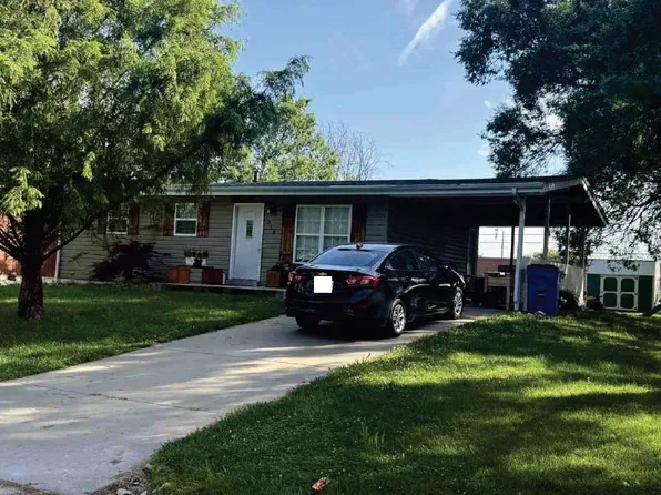 312 View Point Ln, Lake Saint Louis, MO 63367