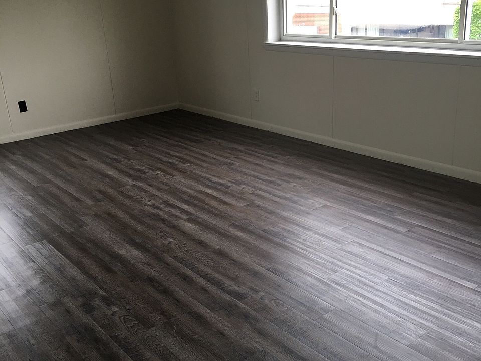 1st image of 123 Market St APT 1