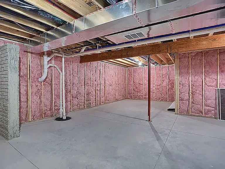 108 Cattail Ave — Photo 22