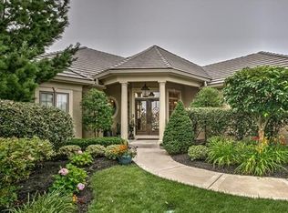 5821 NW 103rd St, Kansas City, MO 64154