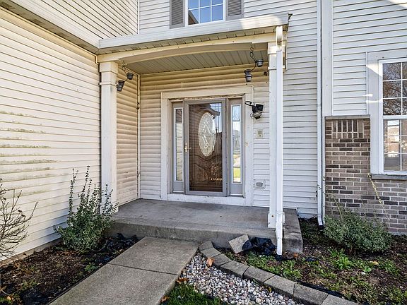 3rd image of 1016 Great Plains Ave