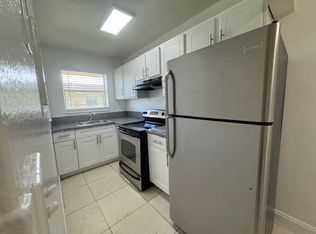 6031 Polk St APT 4, Hollywood, FL 33024