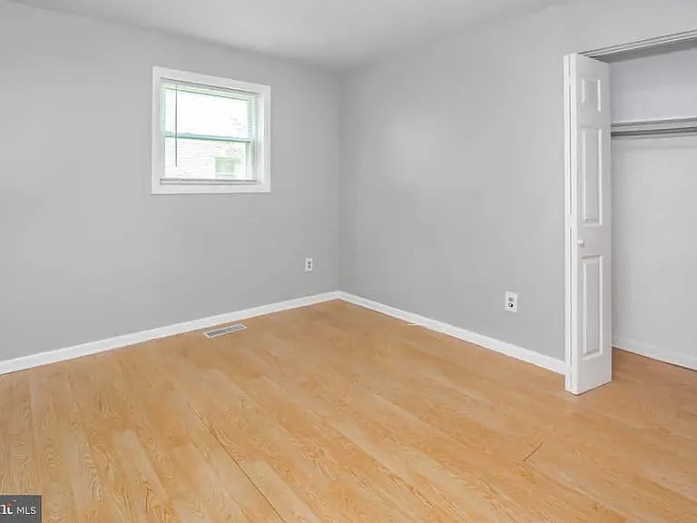 2 Warren Lodge Ct #A — Photo 1