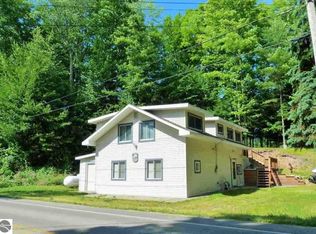 4448 N East Torch Lake Dr, Central Lake, MI 49622