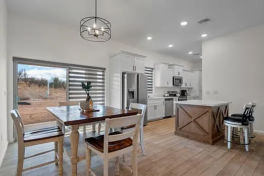 65 Avenida Pastor — Photo 6