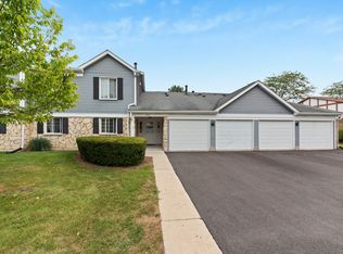 1257 Williamsport Dr #23-2, Westmont, IL 60559