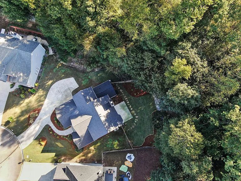 5723 Vinings Retreat Way SW — Photo 33