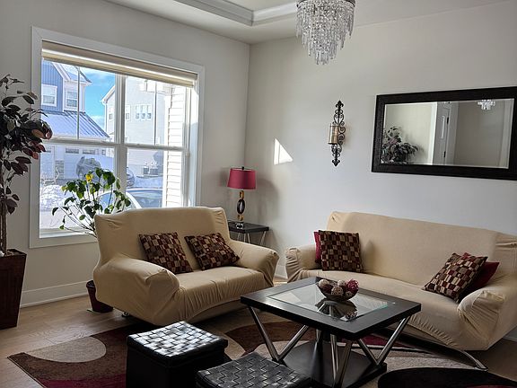 3rd image of 125 Maggie Ln