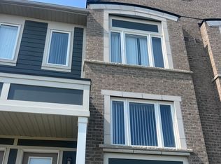 250 Sunny Meadow Blvd #51, Brampton, ON L6R 3Y6