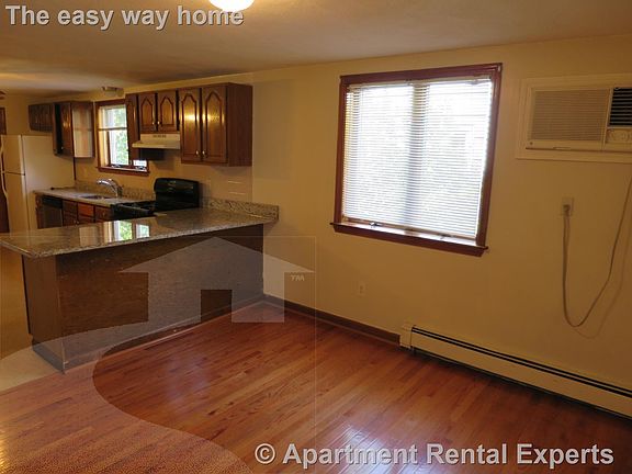 4th image of 1 Winchester Pl #0