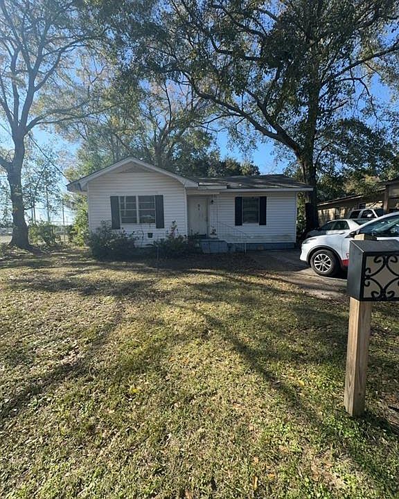 1st image of 51 Macks St
