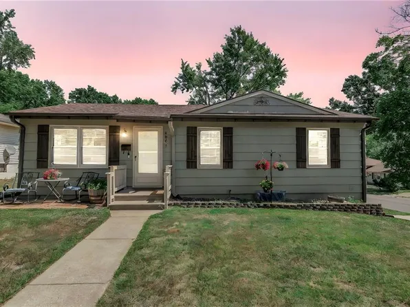 5001 N Michigan Ave, Kansas City, MO 64118