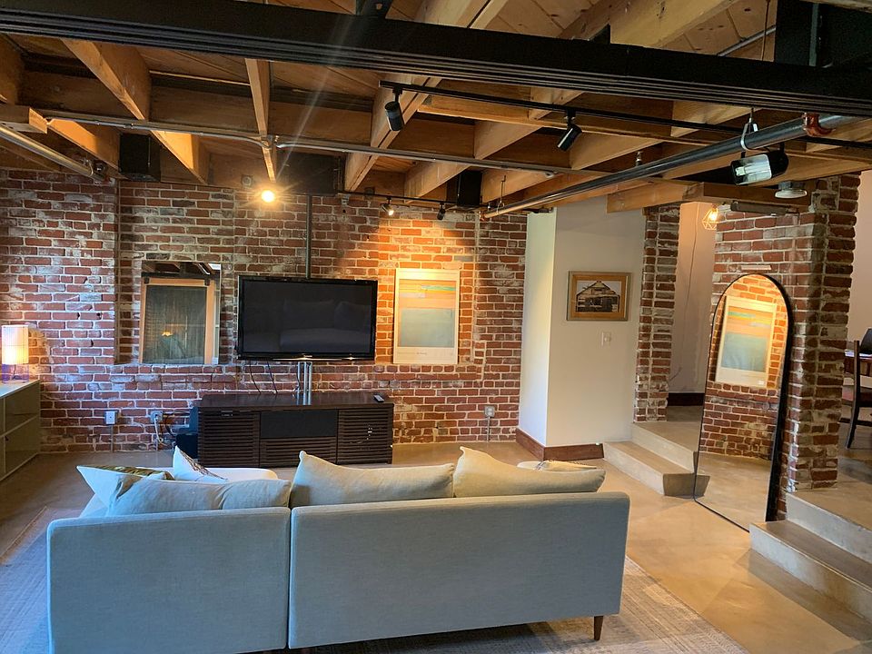 1st image of 1725 14th St APT 210