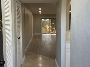 6101 N Falls Circle Dr APT 303, Fort Lauderdale, FL 33319