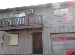 221 Columbia Rd, Colorado Springs, CO 80904