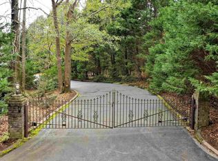 6134 Yorkridge Dr, Wedgefield, SC 29168