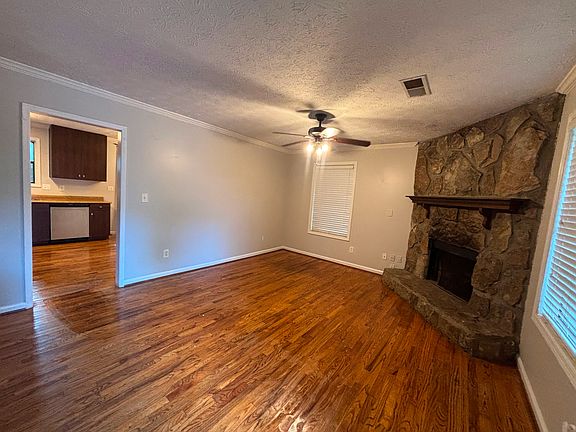 4th image of 1259 N Lea Ct SE #B