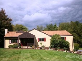 2365 Fairhill Rd, Sewickley, PA 15143