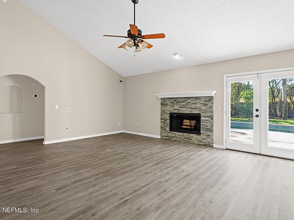 4th image of 5540 COASTAL Lane