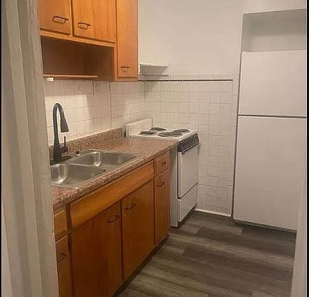 5th image of 6509 Stadium Dr APT 4