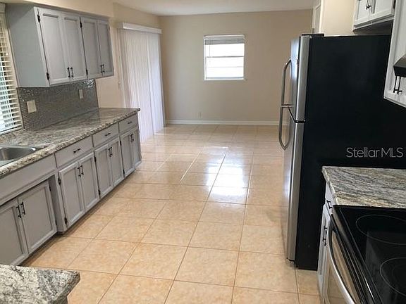 2nd image of 412 Broward Ter