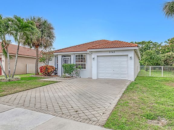 2nd image of 3740 Miramontes Circle