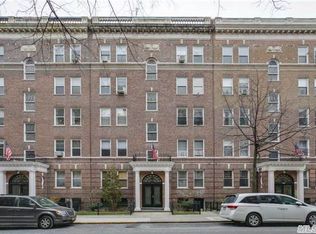 3435 82nd St APT 21, Flushing, NY 11372