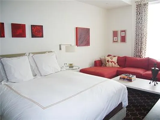 Rented by Mark David | media 22