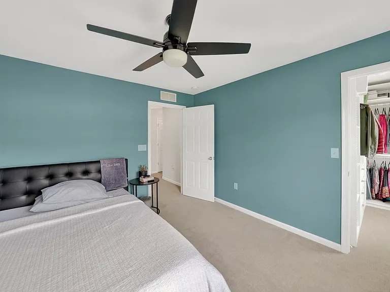 97 Autumn Ln — Photo 31