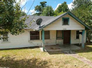 1101 9th St, Mena, AR 71953