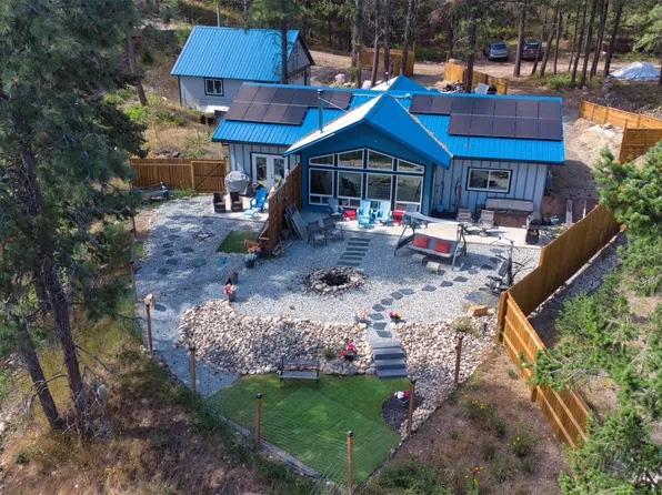 10795 Westshore Rd, Central Okanagan West, BC V1H 2C3
