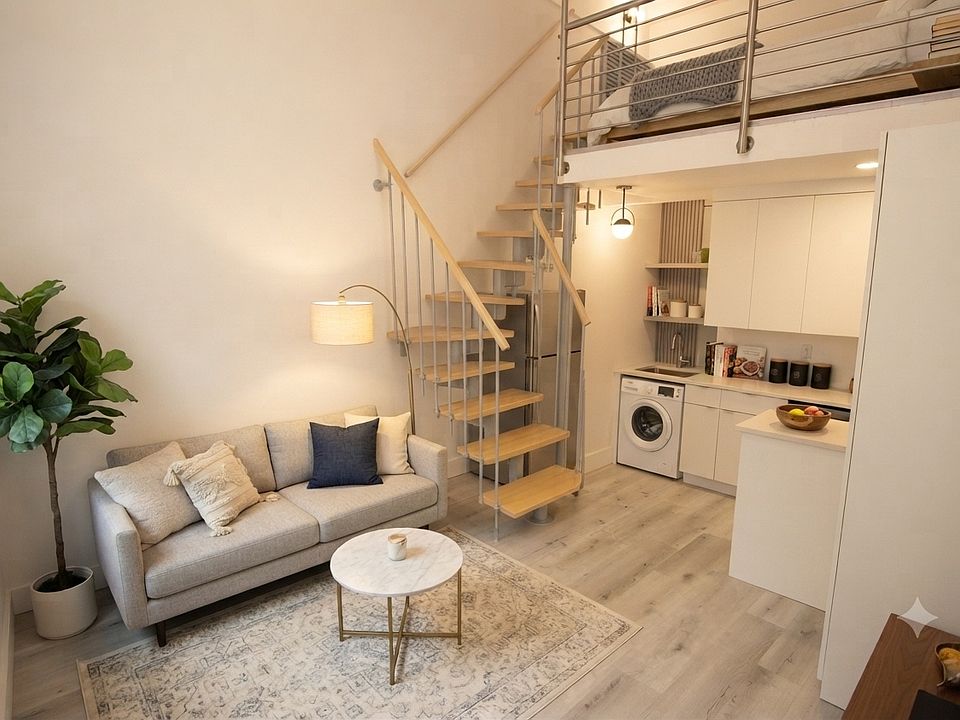 1st image of 876 NE 81st St #2